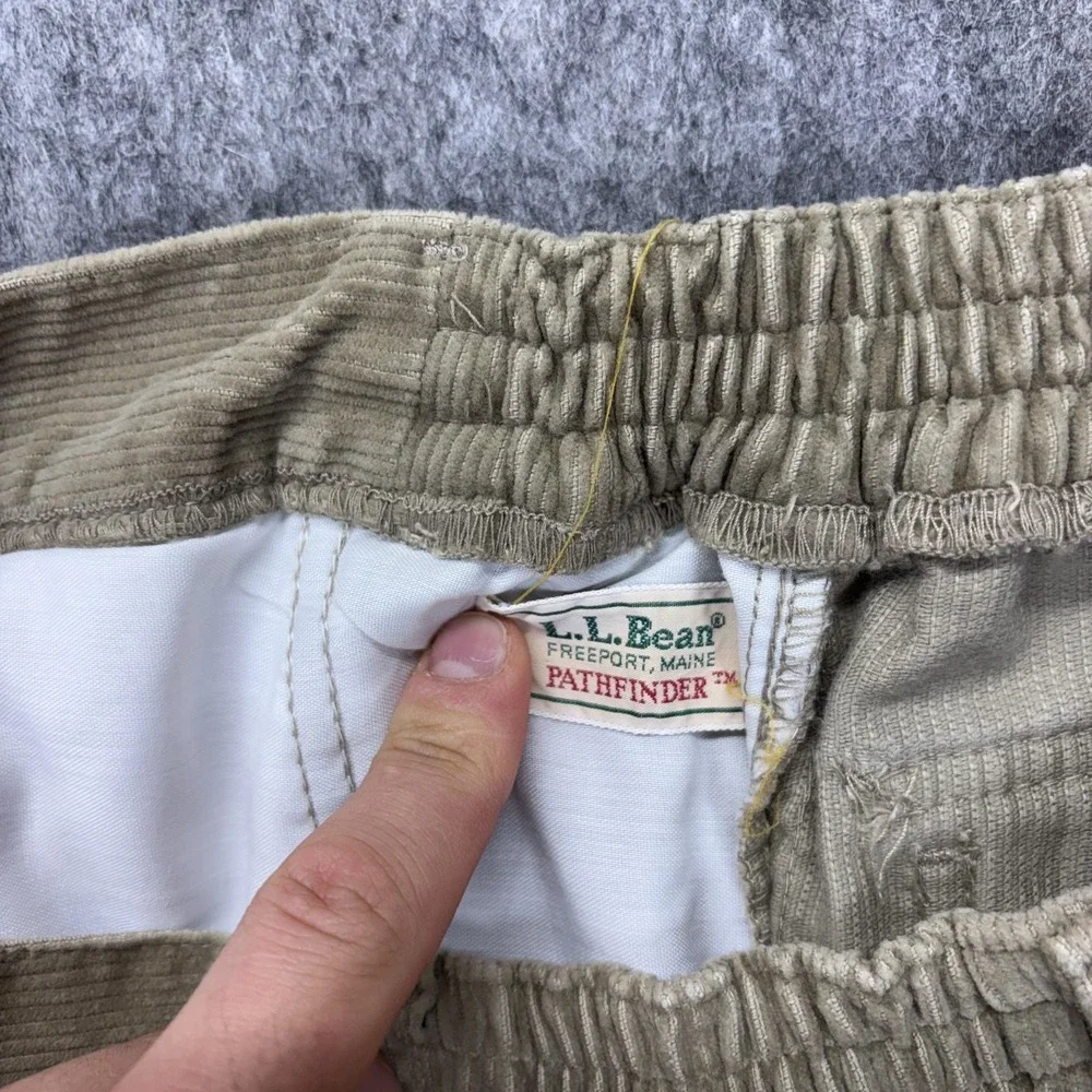 Vintage LL Bean Pathfinder‎ Corduroy Pants Men's 34 x 29 Tan Preppy Academia